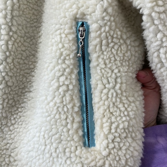 NWOT Ivory Ella Chloe White Sherpa Blue Satin Lined Full Zip Jacket Size Small - Picture 6 of 12